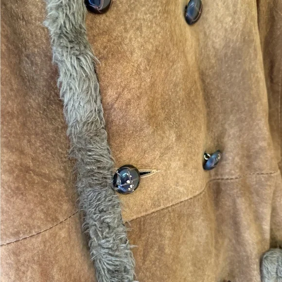 Men's Brown Shearling Coat - Picture 2 of 6
